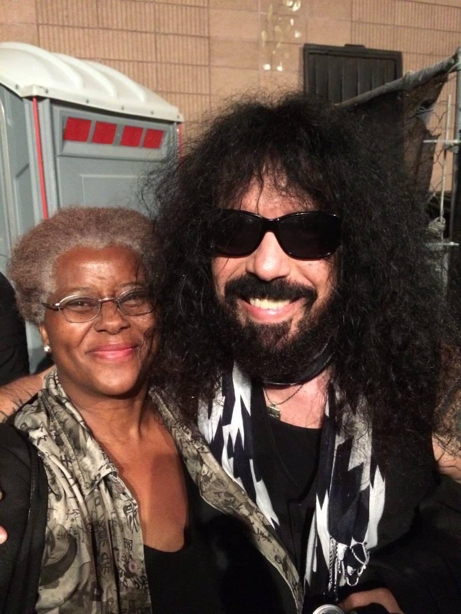Happy Birthday in heaven today to Frankie Banali of Quiet Riot. Love and miss you my friend. 