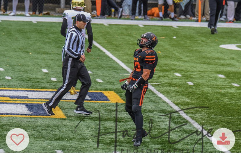 c_rob_23's tweet image. GMAC CHAMPS!  YESSIRRR!!!        WE NOT DONE YET!!!!!