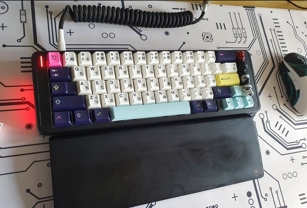 joshkuizon's tweet photo. Space65 Voyager https://t.co/fw1g0HI59q