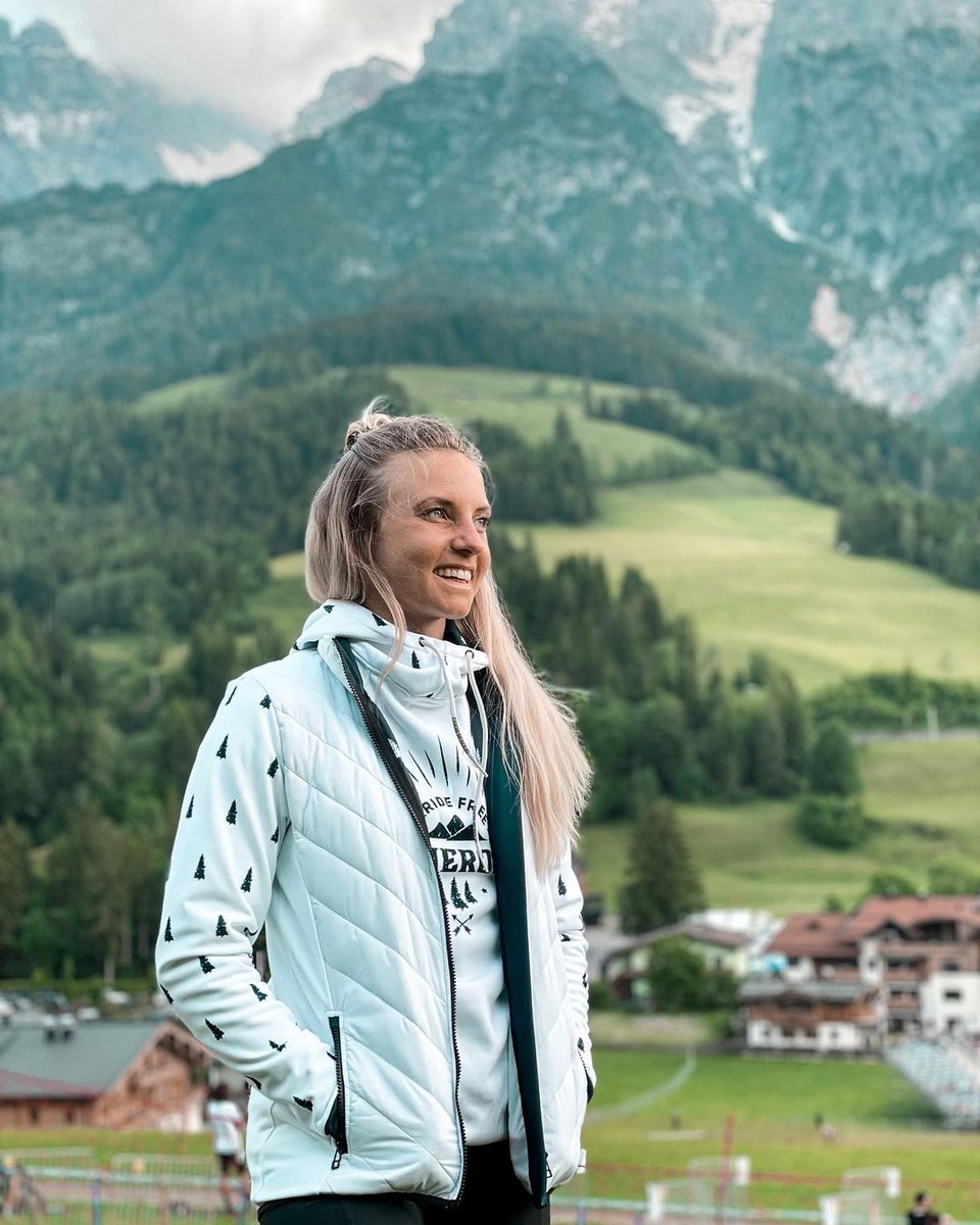 Back home after some amazing days in Leogang, Austria 🇦🇹 for the first uci mtb worldcup of this season 🤘🏼 nope, I didn’t ride myself obviously😅 but I enjoyed every second of supporting my bro @timopries and @justine_w125 who both killed it in the worst conditions possible 🔥❤️