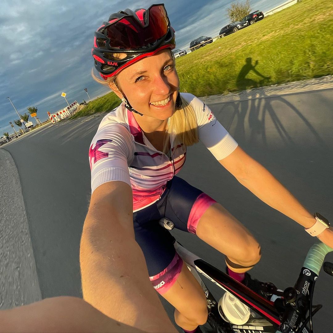 no filter needed for today’s sundowner ride 🤩
(swipe 👉🏼 for a beautiful sunset 🌅)