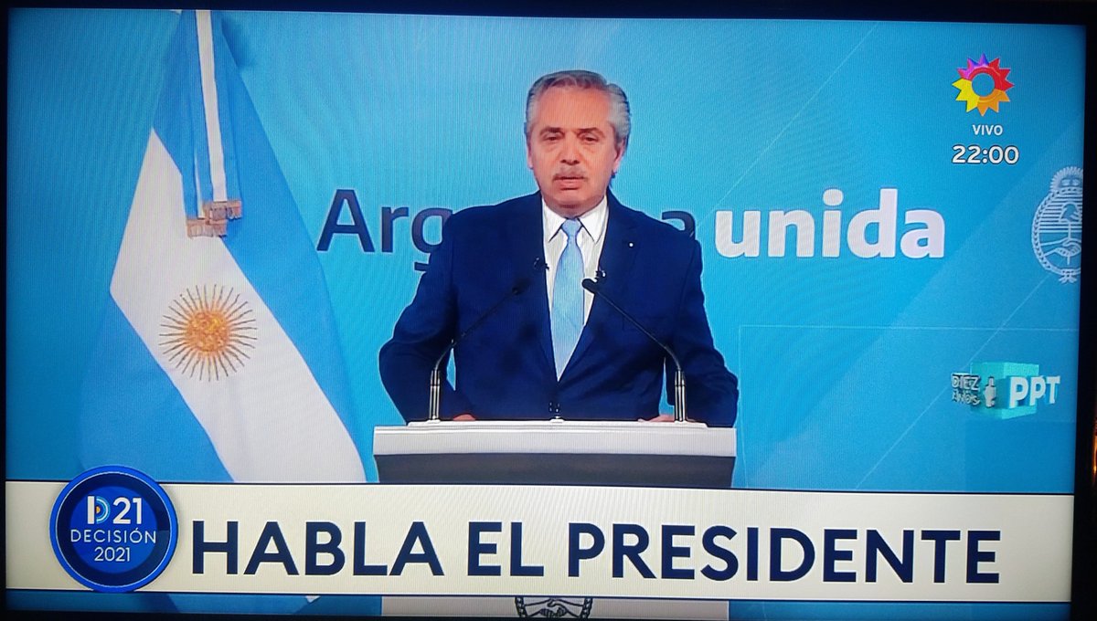 AndreaB68360787's tweet photo. Cuando te pregunten que es "estar SOLO" 
Aquí en un imagen histórica! 
#titere
#devaluado
#volvioelalberititereconciliador 
#looser
#mentirosomentiroso
#paliza 
#aperomacri
#yohecometidoerrores

# https://t.co/MnOGXhwemK