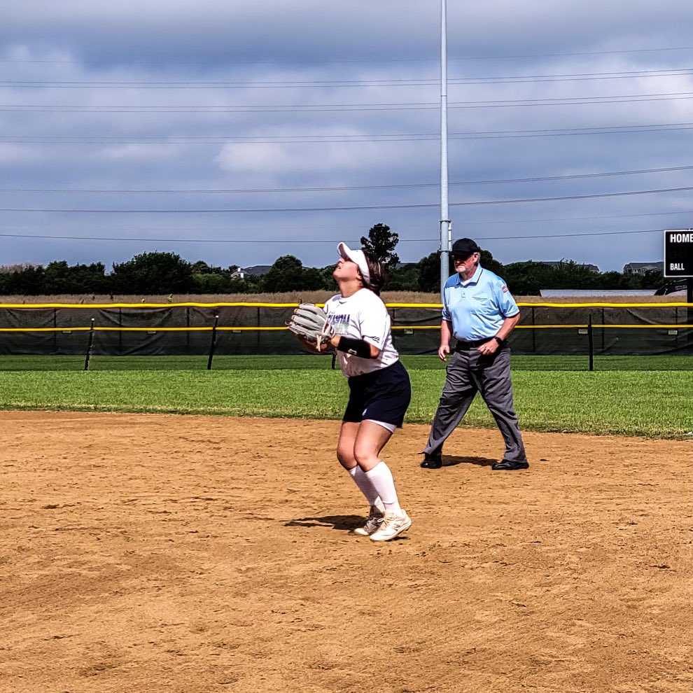 OKWUeagles_SB's tweet photo. Meet Our 2022’s!

🖊💥-Bella Murillo, 1B/3B
📍 Grapevine, TX https://t.co/FrEsa71NWI