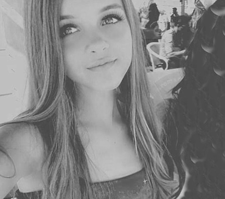 JulizethZ's tweet photo. Selfi 🤍🖤🐼 https://t.co/WXXiII2VPP