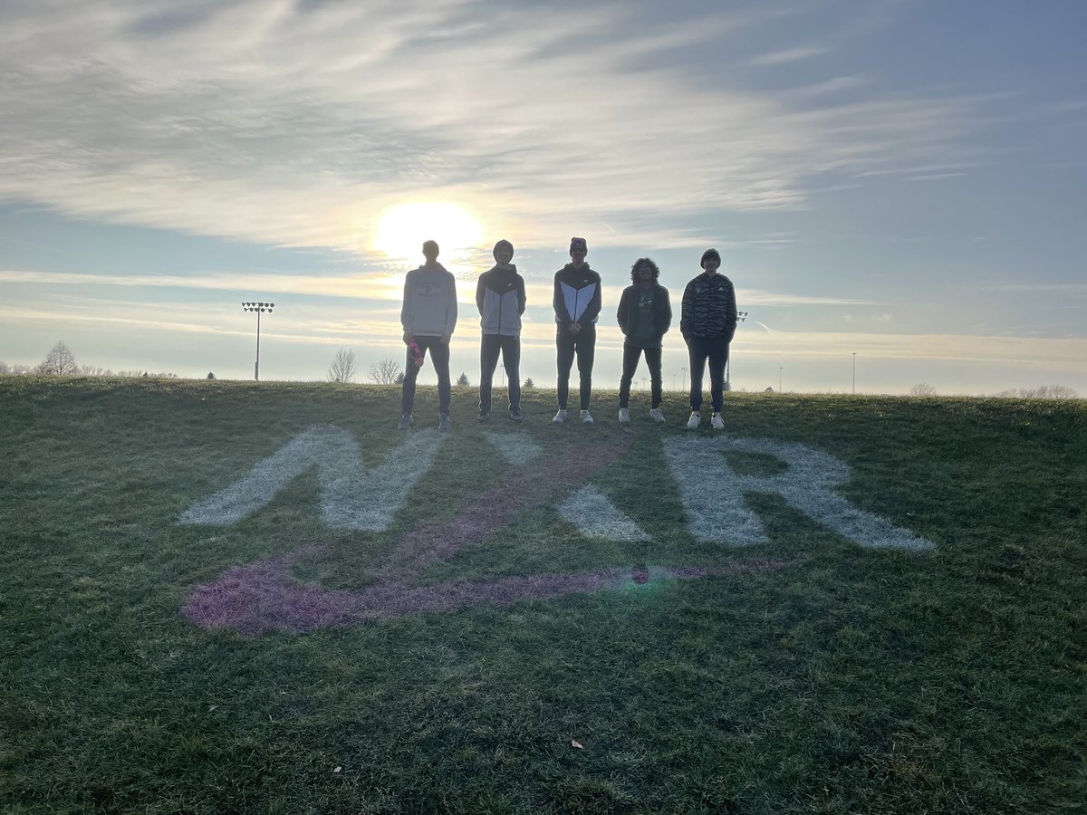 belmont_tc's tweet photo. Thank you to all who made the trip to South Dakota this weekend. The burning passion for XC is spreading through the Belmont TC 🔥 https://t.co/wGk75bdSr6
