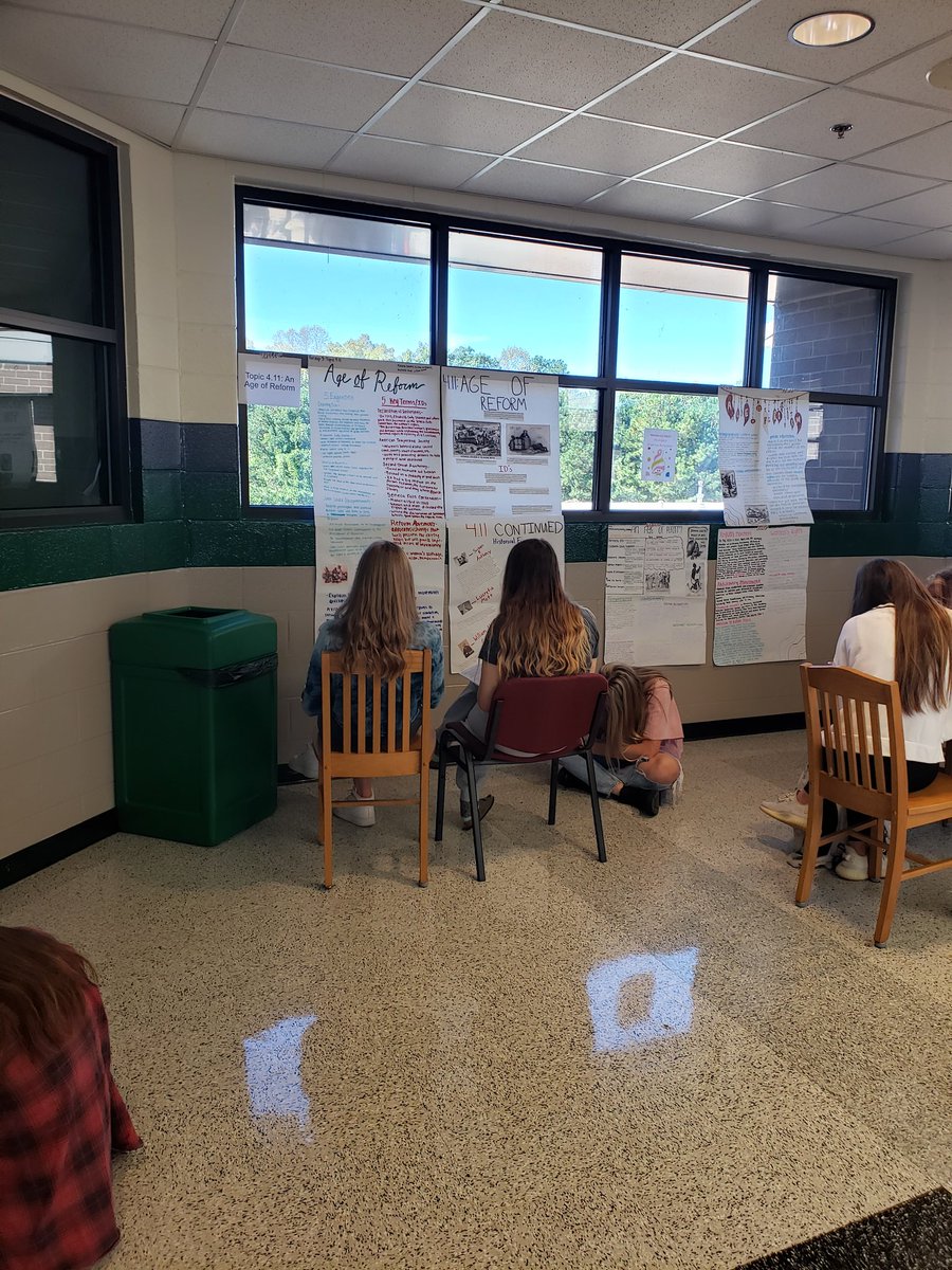 ms_greencvhs's tweet photo. From a couple of weeks ago, students created informational posters for the different Antebellum Reform movements &amp; completed a gallery walk with their finished products. Awesome work!! 👏 #latepost #APUSH https://t.co/hXO1x0FoLu