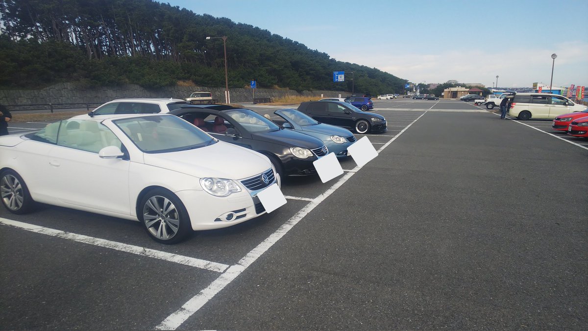 36illusion05's tweet photo. #VWMT
大洗VWOMに初参加してきました✨
正直オーナーなのか通行人なのかわからずほぼ会話無しでした💦
あと疎外感パネェな感じです(笑)
ビートル居なかったなぁ…w
でも歴代ゴルフ、アルテオン、シロッコ等いっぱい来てて行って良かったです✨ https://t.co/pe4rzoj3db