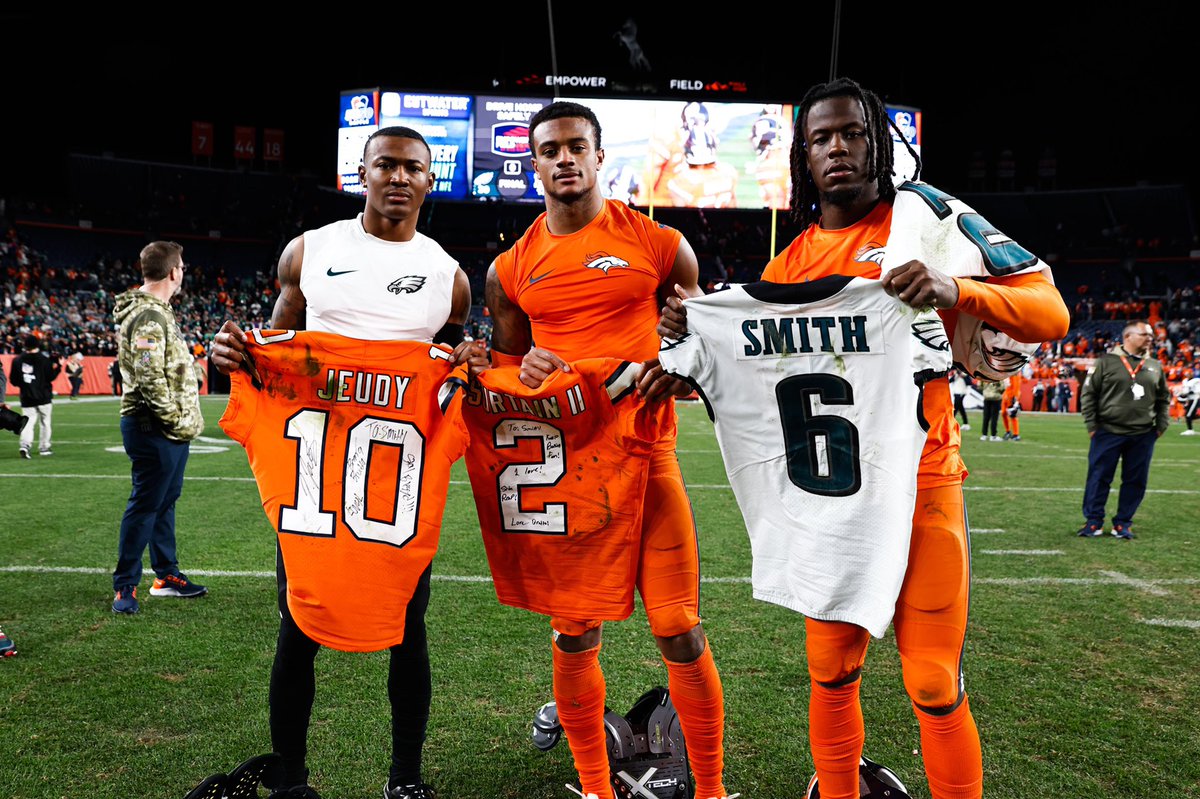 Built By Bama 🔥✊

@DeVontaSmith_6
<a href="/PatSurtainll/">Patrick Surtain</a> 
<a href="/jerryjeudy/">Jerry Jeudy⁴</a> 

NFL.com/schedule