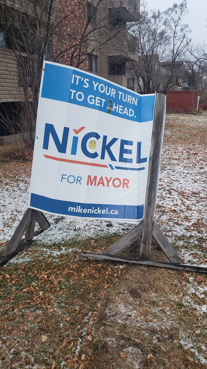 Tony__Clark's tweet photo. Time to pick up your fucking signs, @MikeNickelYEG .
Corner of 85 ave and 99 street.
Eyesore. 
#AbLeg https://t.co/XUUKZGdtzU