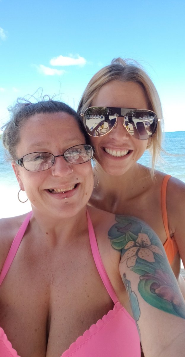 TattedBarbie82's tweet photo. Besides a Amazing #MommyAndMadie #CarnivalVista #cruise
We got to Meet Madison From #TheRealWorld She Is So nice! Our Girls Played Together! Had such a great time in Honduras #BlessedBarbie #TravelingTattedBarbie #MiniBarb #Madison7 #MomLife #MisunderstoodBarbie 
#Madiichanning https://t.co/BrDENblyJc