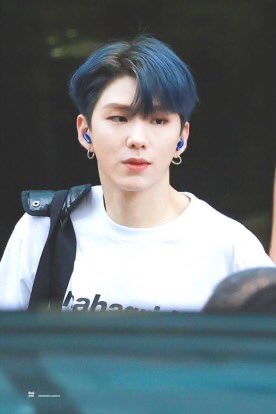 when this kihyun happened 🔥

#kihyun #기현 <a href="/OfficialMonstaX/">몬스타엑스_MONSTA X</a> 

~🦈~