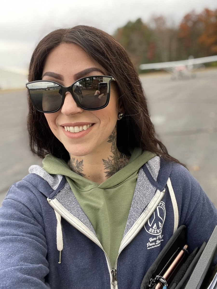 FlywithWicked's tweet photo. Another day in the books and closer to my goals https://t.co/iJ6DtybrTC