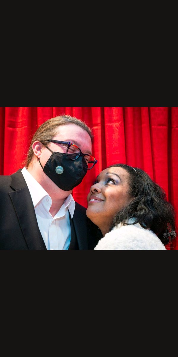 KinkyAFPodcast's tweet photo. @MsMadyson I miss you already #domcon https://t.co/g2gaqT1PHC
