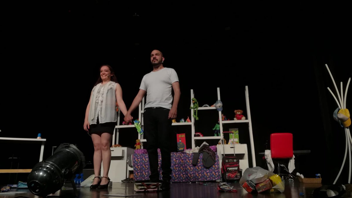 Maravillosos ...#LosMonstruos Este Sábado pasó por el escenario de #ImperialMaipu #MaipuMunicipio la premiadísima obra musical "Los Monstruos". Ganadora recientemente de los prestigiosos premios "Hugo" 2021. Gracias por su visita #VeniteAlImperial