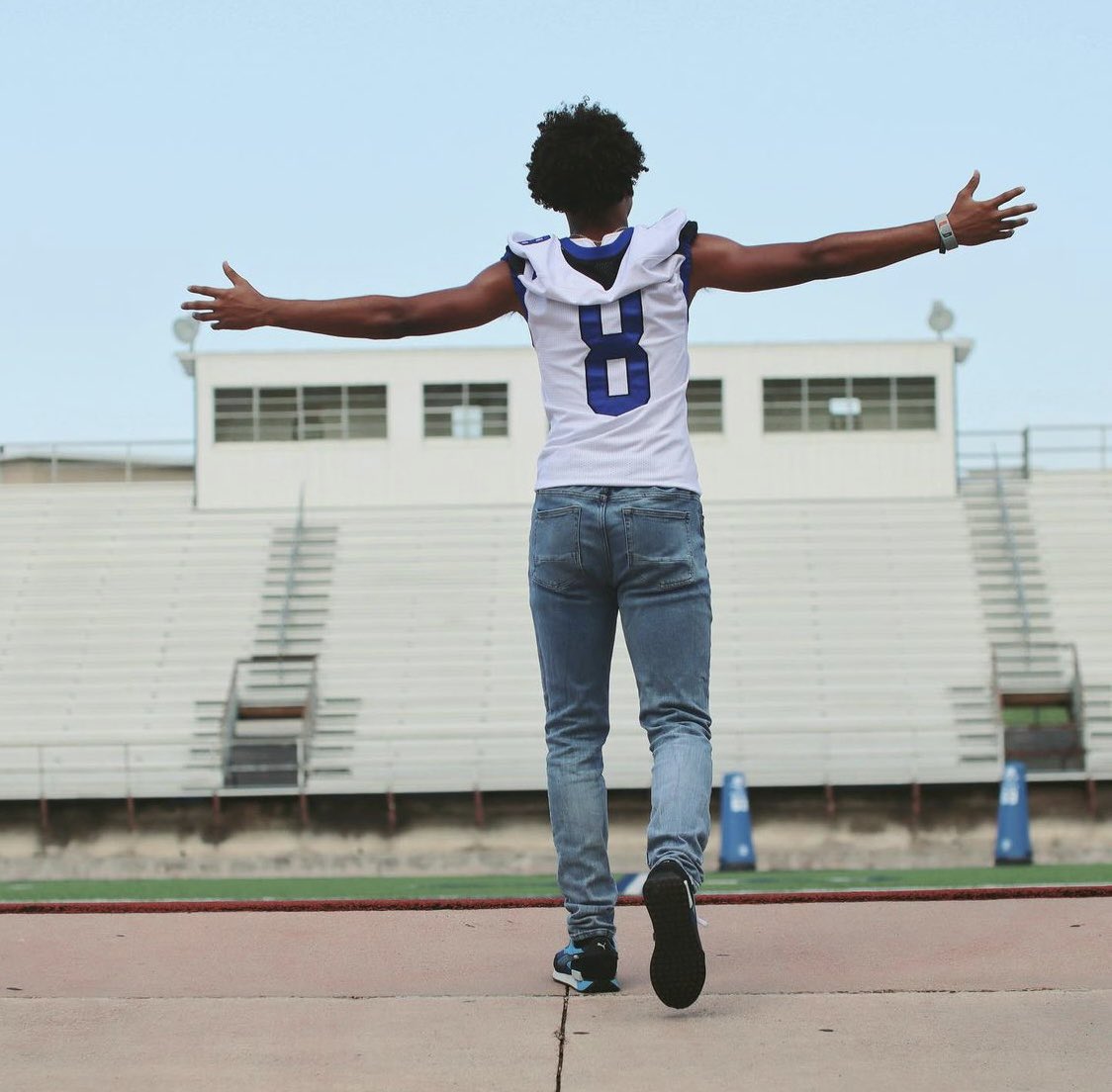 Walking out of football season like…<a href="/qyion_williams/">Qyion williams</a>