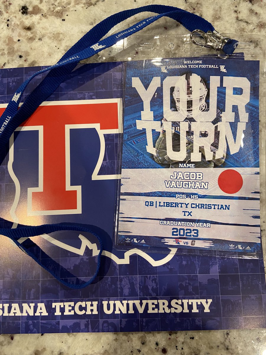 vaughan9jacob's tweet photo. Great time watching the @LATechFB bulldogs get a great win Saturday. Thank you for the invite. Can’t wait to get back! So blessed. @CoachSHoltz @CoachJoeSloan @anthonyajmauro @LATechFBREC @LCS__Football @iRecruitDaBoot #HCDD https://t.co/cGuAYsOxdq