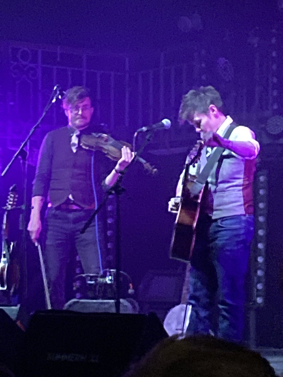 simple_sadboi's tweet photo. Had an absolutely amazing time watching @gracepetrie at summerhall last night! 😍😁 Definitely worth the wait! https://t.co/6X7BQw81ut