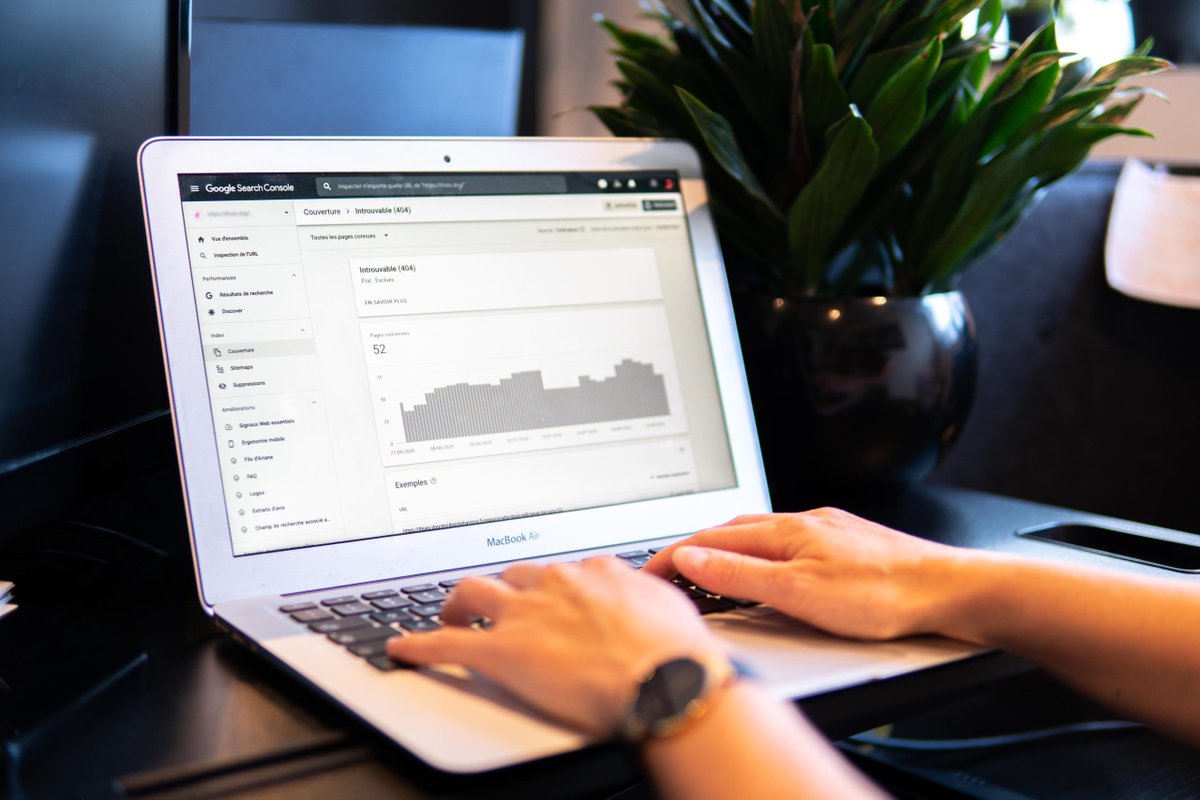 CreativesMotif's tweet photo. 3 Powerful On-Page Optimizations to Power Up your Content in 2022
#woocommerce #wordpress #codecanyon #motif #plugin #countdowntimerplugin #counterplugin #timeplugin #preorderplugin
https://t.co/VqEXGGEPEI https://t.co/Hhl69qGJrz