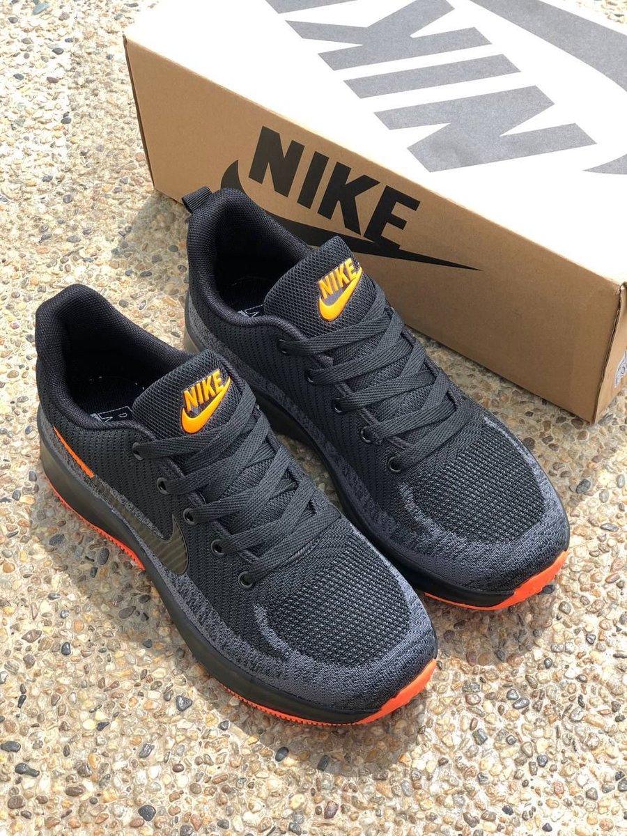 hadik_erin's tweet photo. 🔥RESTOCK YE😊🔥

#NIKE_ZOOM_AIR_PEGASUS V2
BLACK-ORANGE 

🔥READY STOCK🔥
RM75SM-RM80SS
Size:41-45euro 

Harga dah termasuk postage‼️ https://t.co/iYg8rZ9eS5