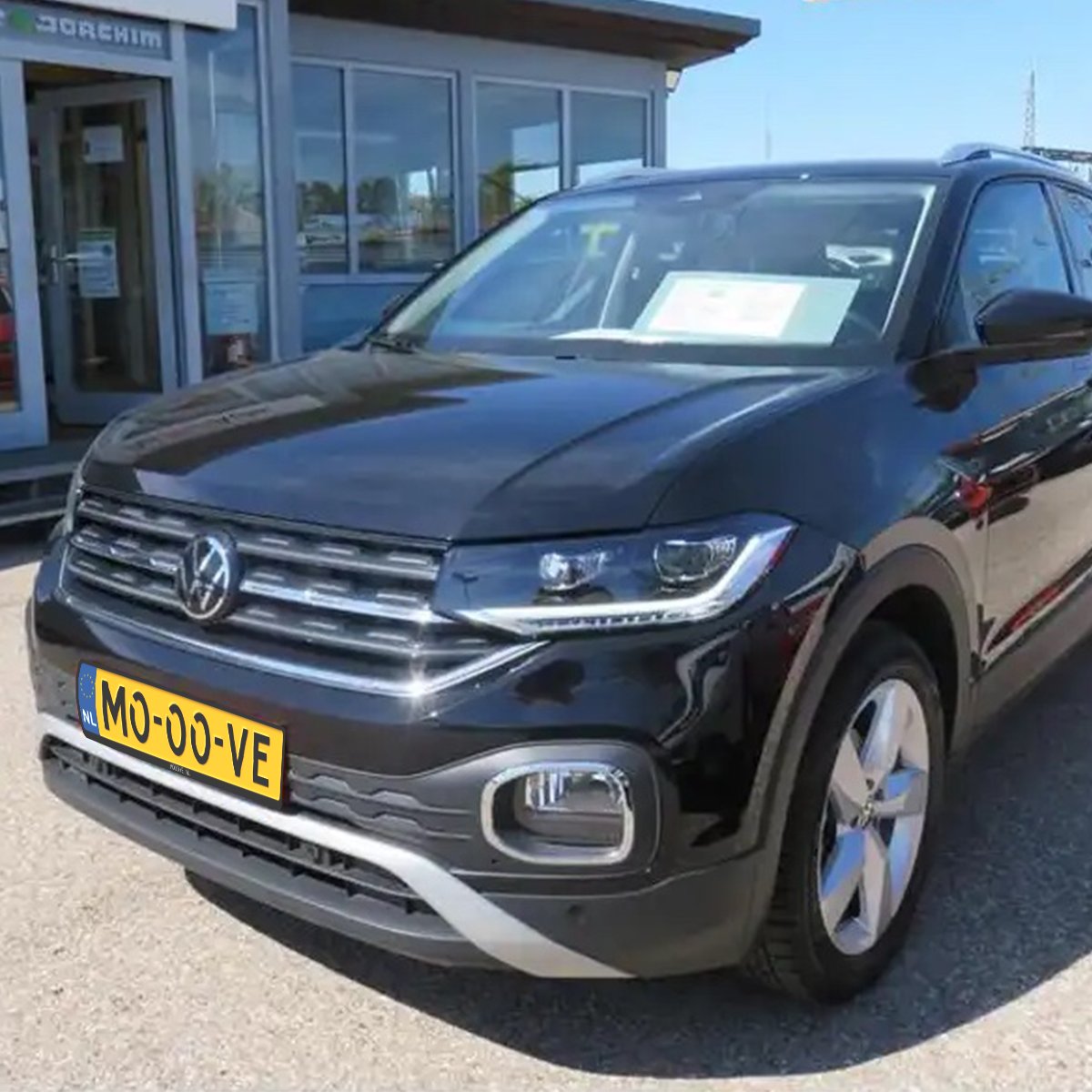 🚘  𝗻𝗶𝗲𝘂𝘄 𝗯𝗶𝗷 𝗺𝗼𝗼𝗼𝘃𝗲⁣

Er staan weer een berg mooie occassions op je te wachten op onze site. Check alle nieuwe auto's snel! 

#mooove #autolease #leasen #zakendoen #zakelijk #businesscar #zakelijkrijden