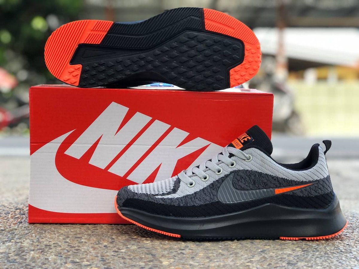hadik_erin's tweet photo. ‼️RESTOCK YE😊‼️

#NIKE_ZOOM_AIR_PEGASUS V2
GREY/BLACK-ORANGE 

🔥READY STOCK🔥
RM75SM-RM80SS
Size:41-45euro 

Harga dah termasuk postage https://t.co/NcuQasFJIf