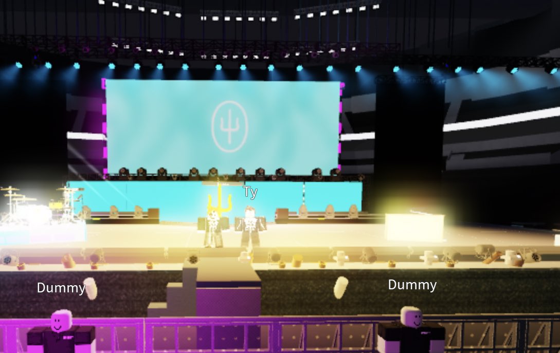 TOP_RobloxDevs's tweet photo. @mo_chiptu @top__today @Roblox Hello, we also do roblox concerts https://t.co/Z4CYCucr8p
