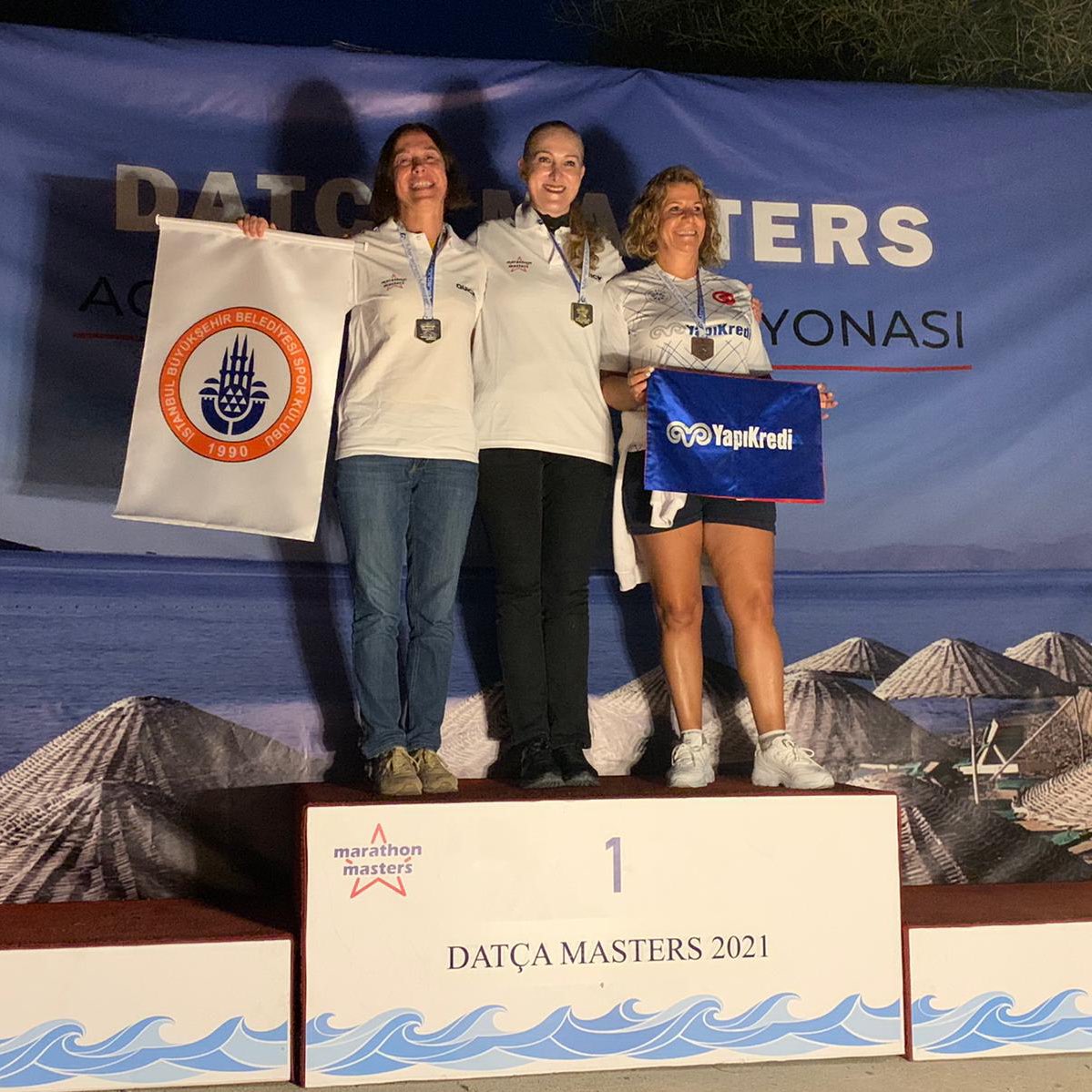 ibbsporkulubu's tweet photo. 🏊🏻Muğla’da düzenlenen Datça Master Açık Su Yarışları’nda sporcularımız Lamia Karaali (1500m) ve Gülen Yıldırım (4000m) gümüş madalya elde etti.🥈🥈👏👏 https://t.co/r1IYgG613q