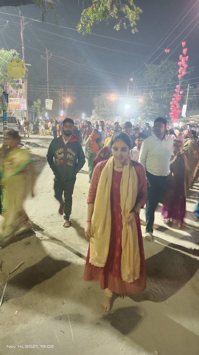 murti_ji's tweet photo. अयोध्या मे पचकोसी परिक्रमा की कुछ झलकियाँ
#pujyadevidharmmurtiji #devidharmmurtiji #motivationdevidharmmurtiji #ayodhya https://t.co/Syt0zt8WAH