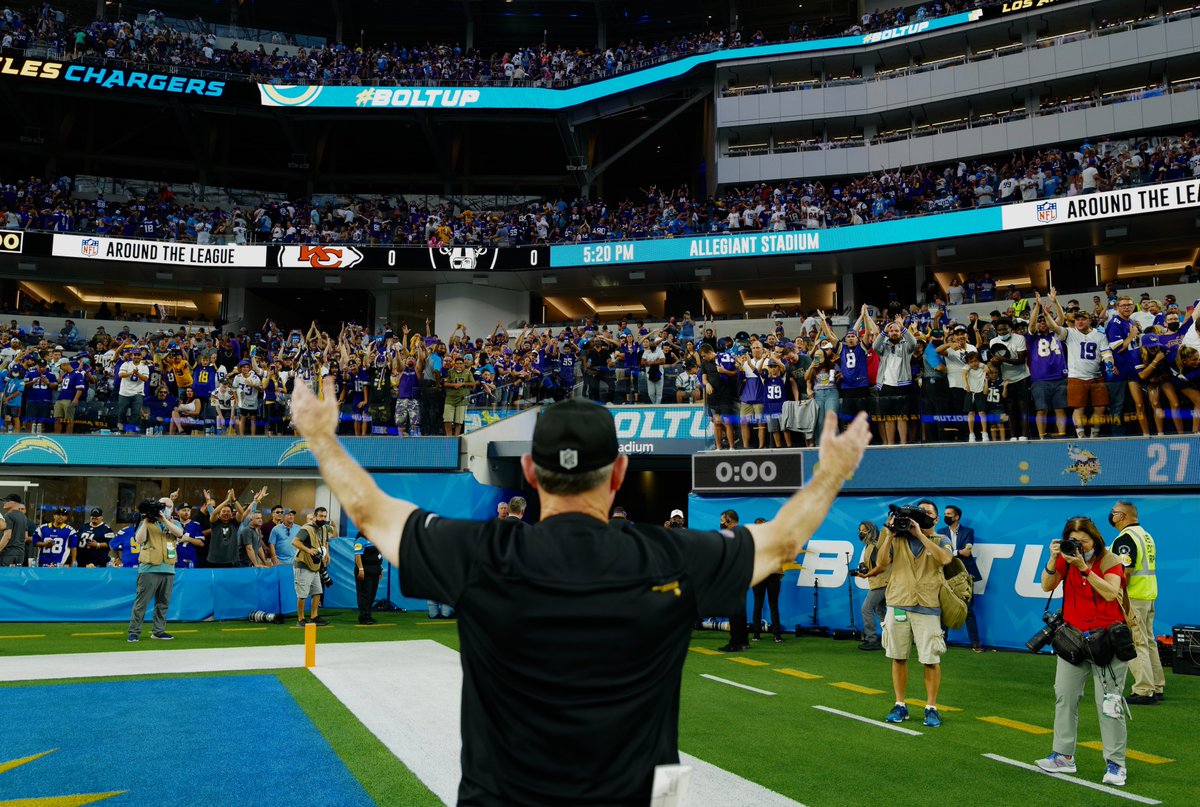 Minnesota Vikings tweet media