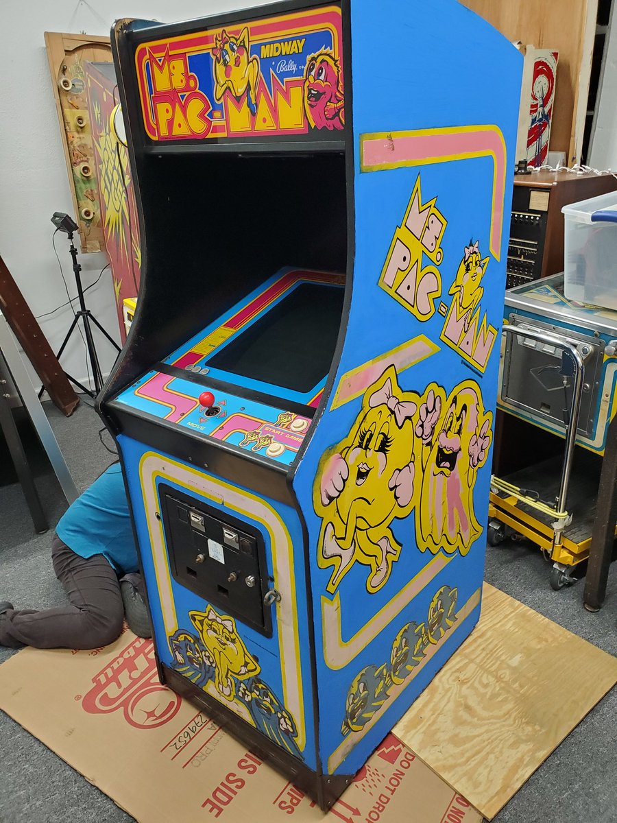 #diy #vintage #arcade #pacman #pinchurch #nola