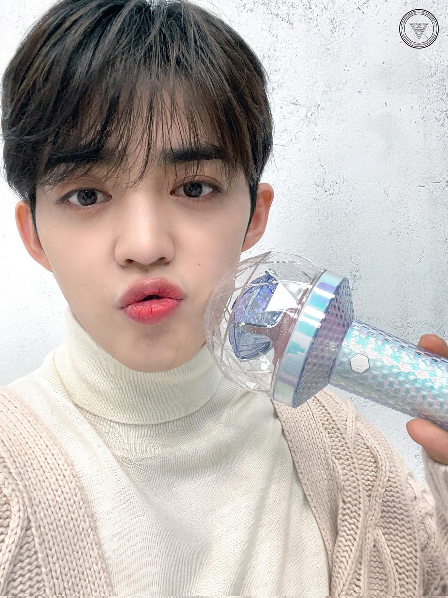 standby_17's tweet photo. [17ontact] SEVENTEEN CONCERT <POWER OF LOVE> 'CARAT ZONE' - POWER https://t.co/OVkJZaQEWs