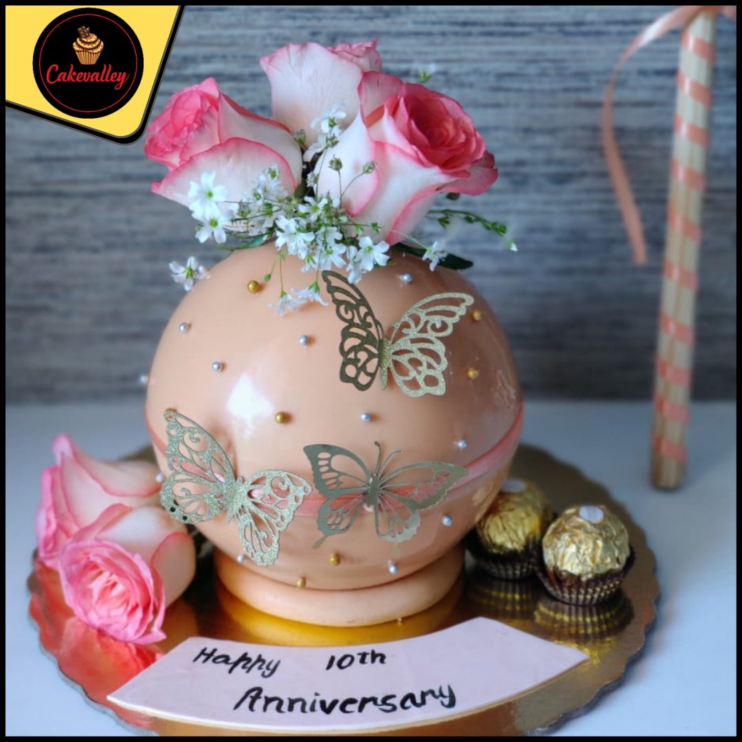 CakevalleyDelhi's tweet photo. Cakevalley's Pinata with the flavors you love
9999710549
#cakevalley
#cakevalleydelhi
#delhibakers
#yummycakes
#hammercakes
#smashcakes
#pinatas
#cakevalleycakes
#cakeartist
#homebakers
#anniversarycakes
#goldencakes
#whitecakes
#surprisecake
#pinatacakes https://t.co/w7LffQZQR1