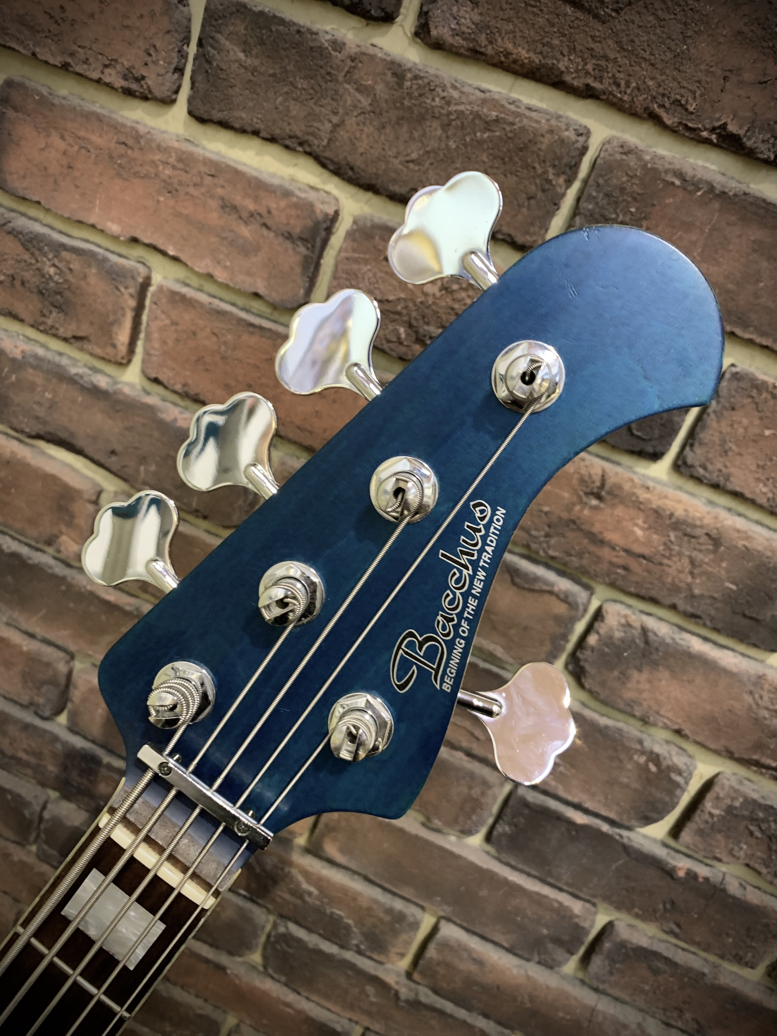 BACCHUS BEGINING OF THE NEW TRADITION 青 bacchus beginning of the