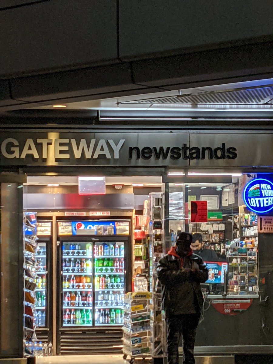 KarynRambles's tweet photo. it only leads to more and more news consumption. #randomthoughts #nyc #youlaughed #justsayyes https://t.co/kwWZdRccXb