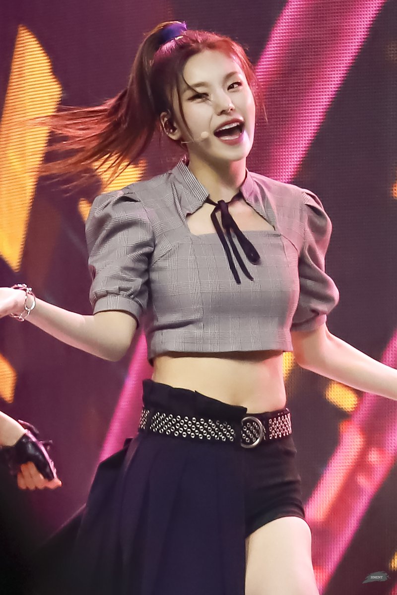 211114 월드케이팝 HQ 

#있지 #ITZY #예지 #YEJI