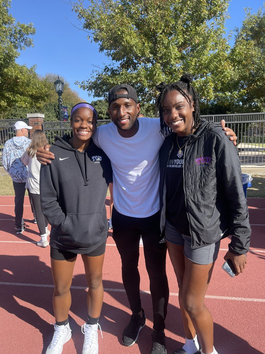 Saw some celebrities today ⚽️🔥<a href="/Chayhubbard/">Chaylyn</a> <a href="/messiah_bright/">Messiah Bright</a>