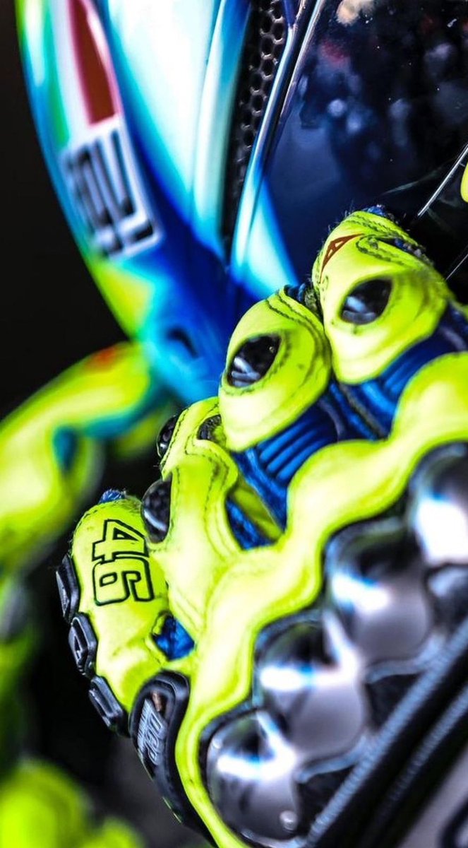 mrtinber's tweet photo. Thank you for the inspiration over the years and all the great moments, we will definitely miss seeing you on track @ValeYellow46 
A true legend!
 #GrazieVale https://t.co/B74U1LLxwu