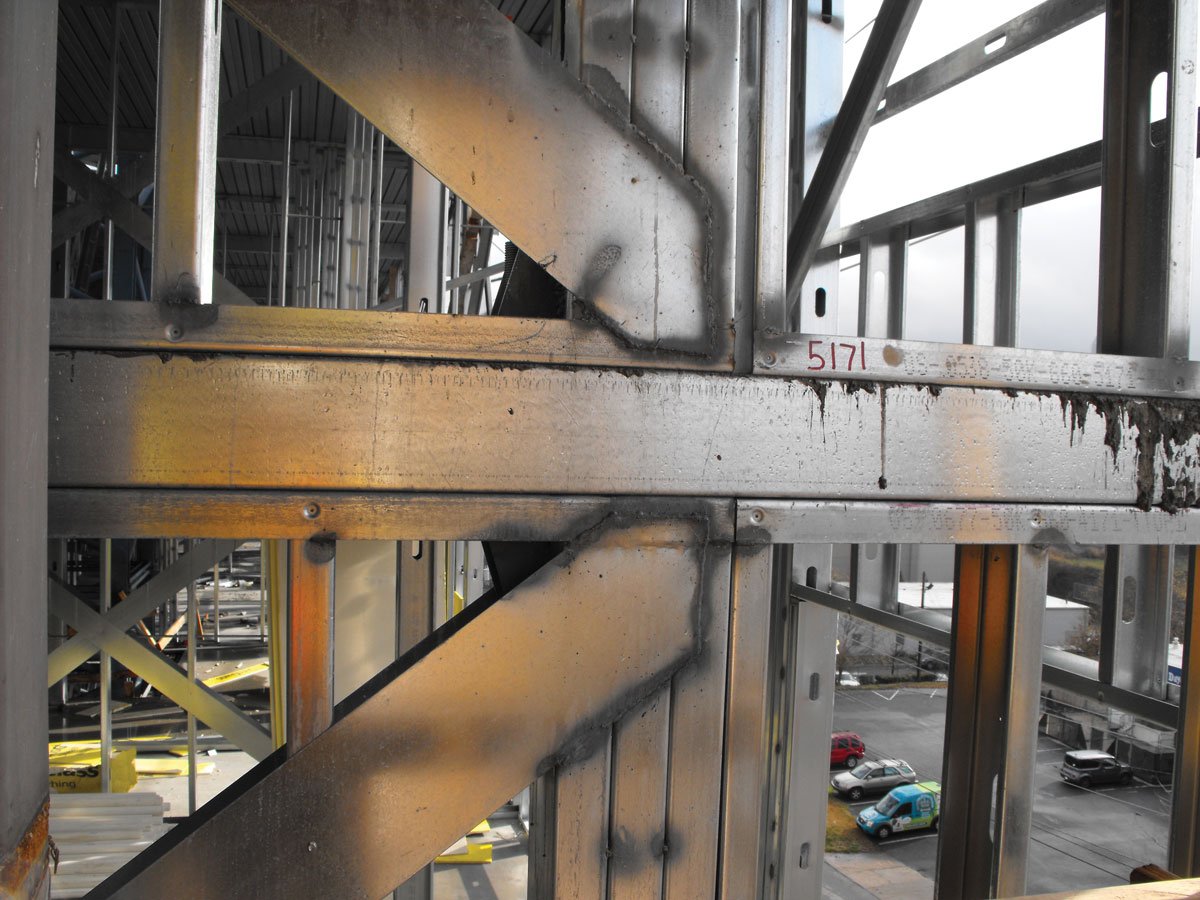 Morgs_v's tweet photo. Welding Steel!
#bcn2210 #fiu #fiumossschool #construction @FIU_Mossschool https://t.co/lMU6pOzDOs