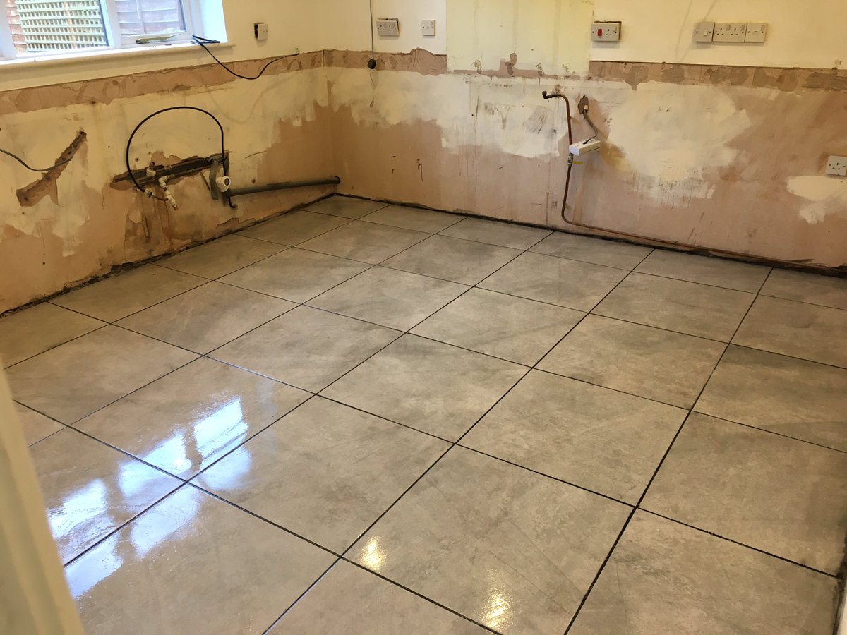 R Property Services : Property Maintenance tweet media