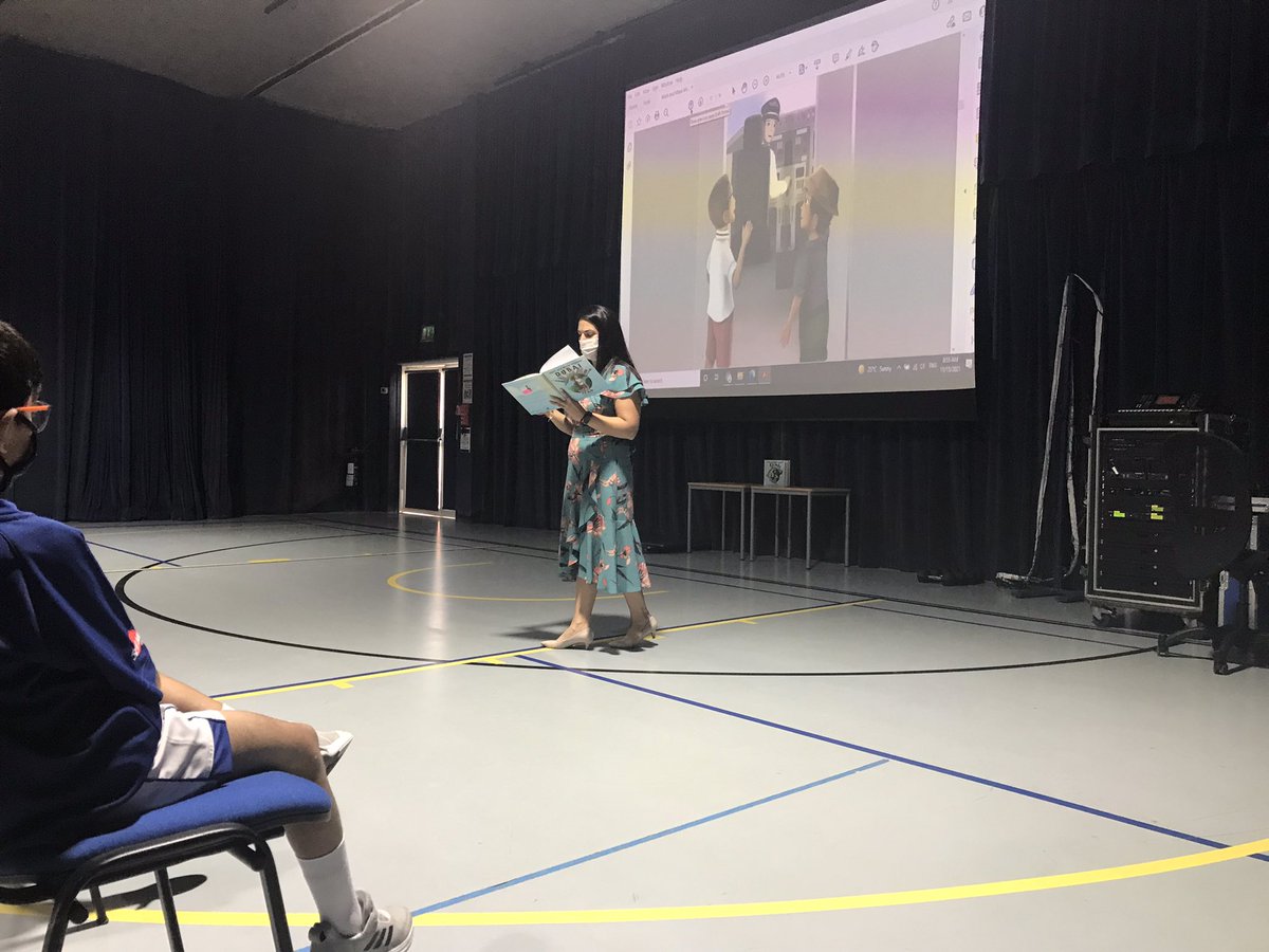 JESSjumeirahYR3's tweet photo. Year 3 are enthralled by our author visit from Zeina Hamad, author of Matti and Massi Missions. It’s so nice to be reunited as a cohort in a safe and socially distanced manner! Thanks Zeina and @JESSJumeirahLRC for organising this special visit ☺️ #JESSJumEnglish #JESSJumReading https://t.co/IGDd5Cqx0X