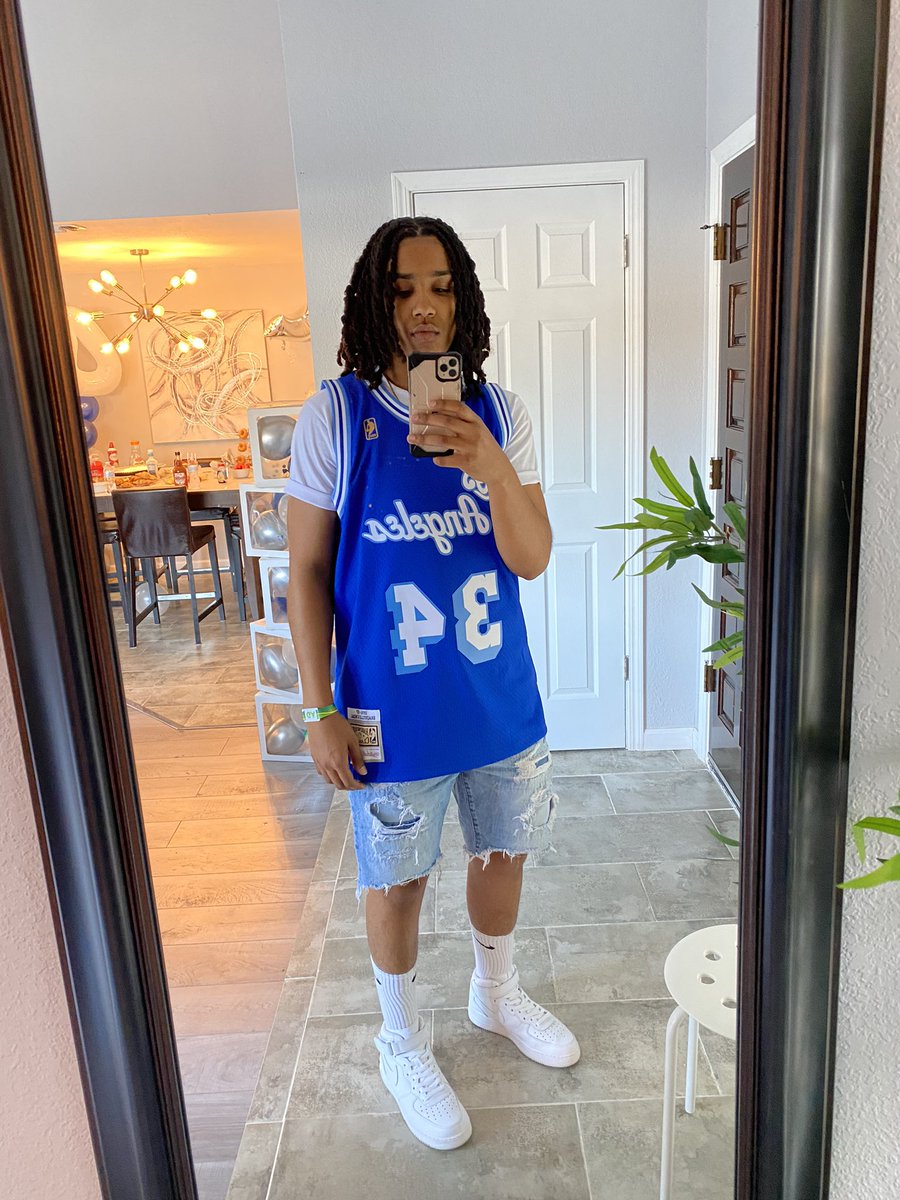 Made4DaMoneey's tweet photo. https://t.co/QISncMdjqA