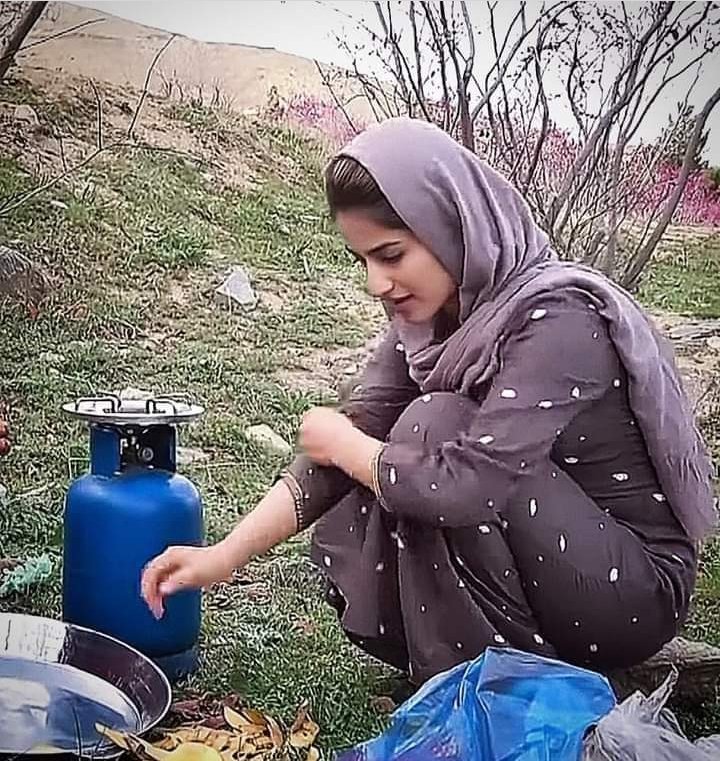 mardanmandokhel's tweet photo. کـه تاسو ماتـه لائک، ريټويټ او کمنټ نکوئ
زه مجبوره يم چي ټويټر ته د پای ټکي کيږدم! https://t.co/VvmNDdcnhI
