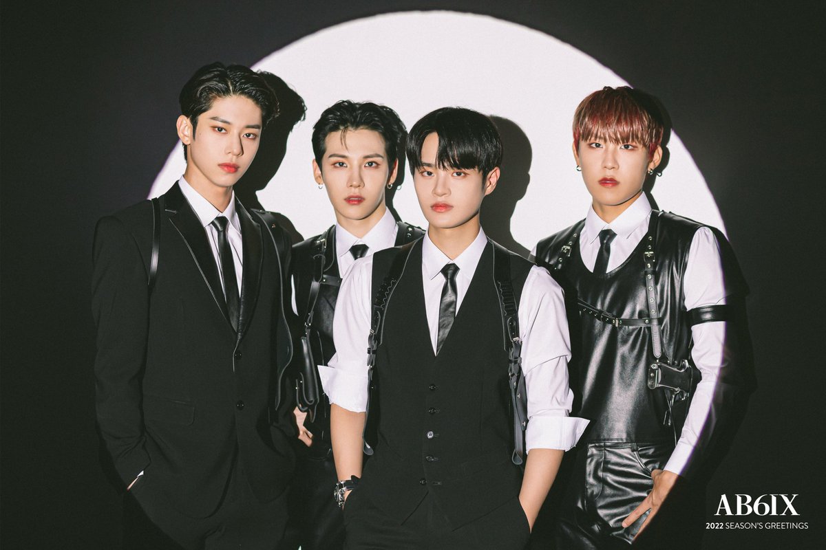 brandnewshop_'s tweet photo. AB6IX 2022 SEASON'S GREETINGS 

PRE-ORDER : 2021.11.22 18:00 (KST) ~ 

#브랜뉴샵 #BRANDNEWSHOP #AB6IX #에이비식스 #전웅 #김동현 #박우진 #이대휘 #브랜뉴뮤직 #BRANDNEWMUSIC https://t.co/QCeyO60p4U