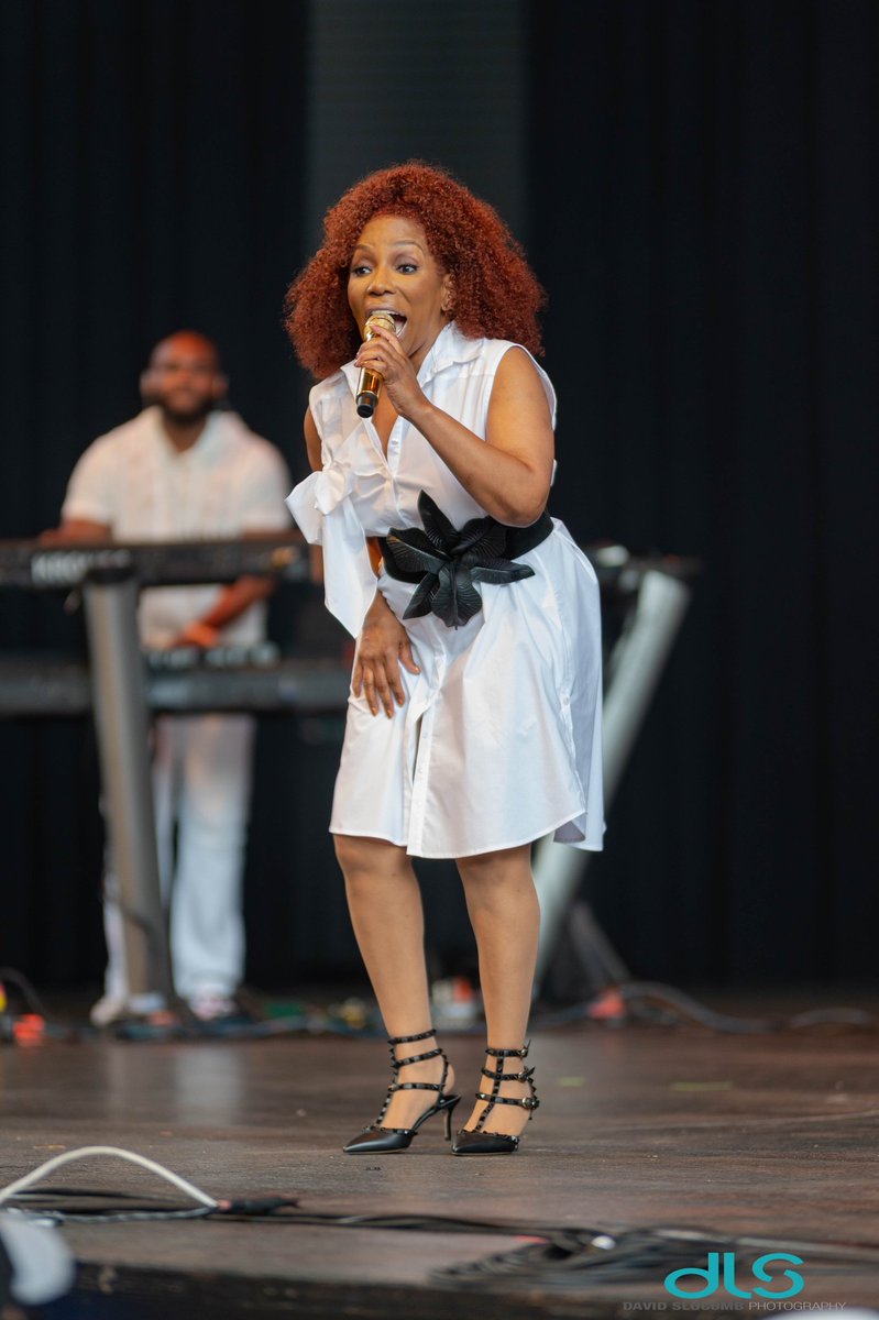 MadCamOnTheGo's tweet photo. @PrettyMill1 SING MAMA STEPHANIE! LOVE YA! https://t.co/V0KoUml4O9