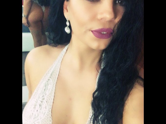 I'm online right now on SkyPrivate - pay-per-minute system for Skype live shows. Call me right now in