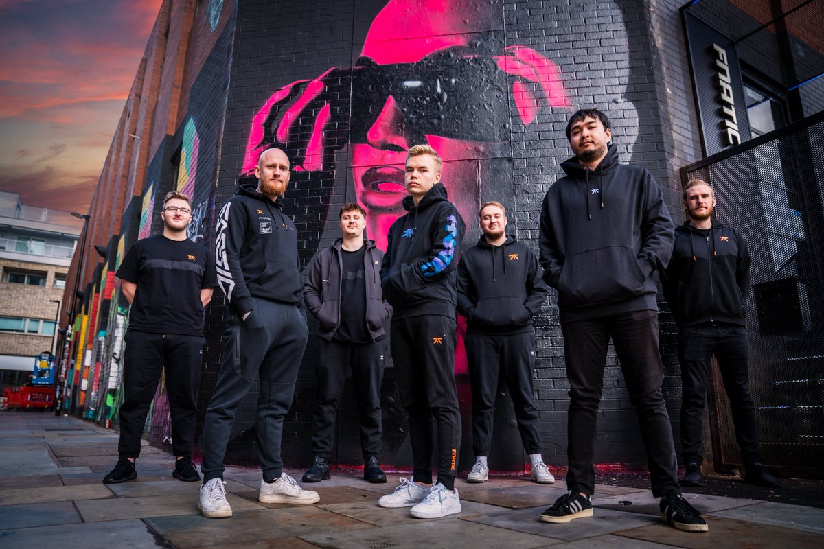 FNATIC_JP's tweet photo. 【CS:GO試合結果】

FNATICチームが #DHOPEN 47の勝者になりました！応援ありがとうございます！#AlwaysFnatic #FNCWIN https://t.co/Tq2vMtopcM