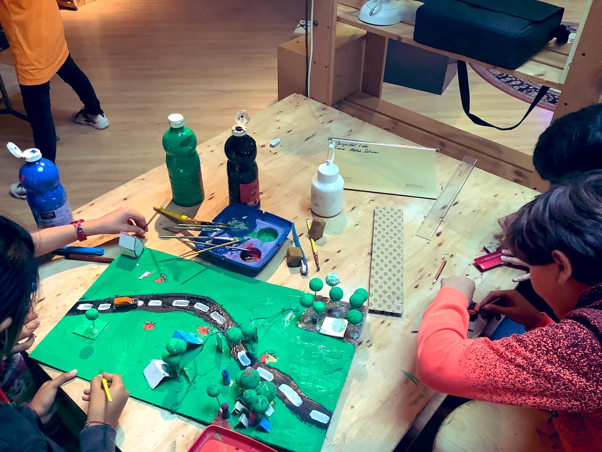 edu_GetCreative's tweet photo. It’s lovely to see the Gr5 class coming together to help one of their peers finishing a demanding project.
3 models representing Ms. Njomza’s Migration Story 🤩
#designthinking #migration #empathy #enhancedPYP #teamwork #resilience #HumanJourney #MakerSpace https://t.co/LoTIFCmM39