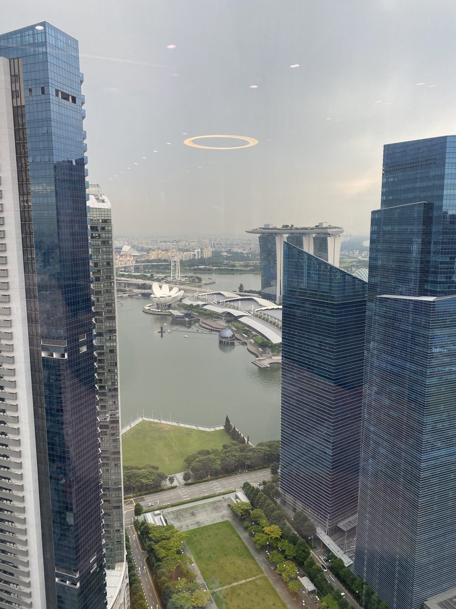 TonyHisted's tweet image. Visiting the new office in Singapore #sagepublishing #singapore