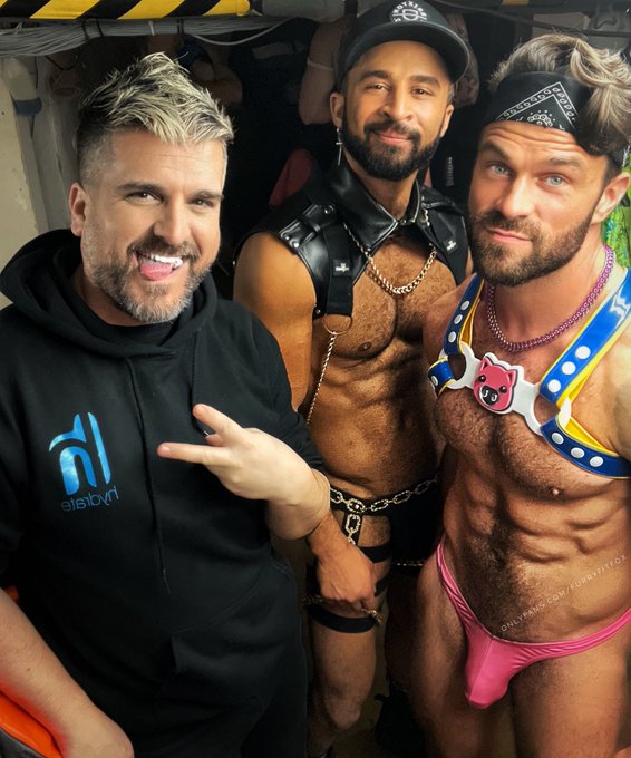 1 pic. Had SO much fun dancing @HydrateChicago this weekend ?? Working with @Jackson_Bradle was so much