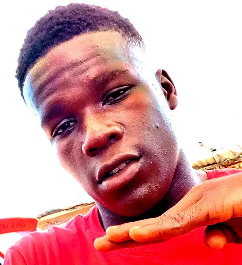 MosesSwen's tweet photo. Please show me love https://t.co/KOUn5akZfN